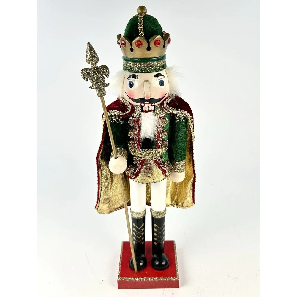 Mark Roberts King Nutcracker 15